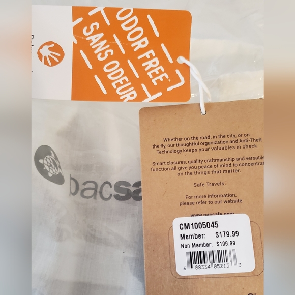 Small- Pacsafe Transit Womens Jacket - Picture 6 of 7